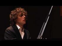 Nhà soạn nhạc trẻ nổi tiếng thế giới biểu diễn tại VN