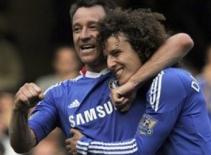Barcelona quan tâm tới David Luiz của Chelsea