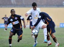 Tình huống phối hợp đá phạt hài hước