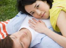 4 thói quen của phái đẹp làm đàn ông phát điên