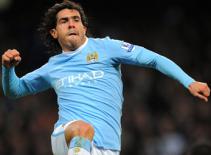 “Bom tấn” mùa Hè: Tevez = 100 triệu bảng