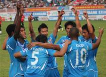 Sông Lam Nghệ An và bài toán khó giải mang tên Hoàng Anh Gia Lai