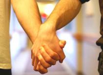 Làm chồng đồng tính, tôi phải diễn kịch