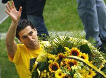 Chuyển nhượng ở Bundesliga: Bán linh hồn