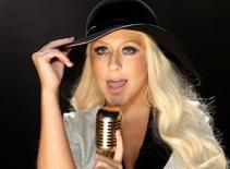 Christina Aguilera gợi cảm trong clip mới