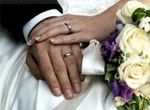 Em muốn cưới, anh "cài số lùi"?