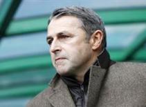 Bremen sẽ không mua cầu thủ