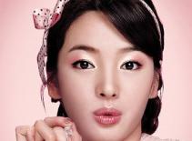 Những sản phẩm giúp bạn trang điểm tự nhiên nhất