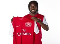 Gervinho ra mắt trong màu áo Arsenal
