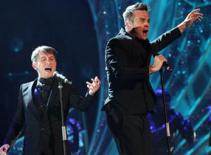 Take That lập kỷ lục chuyến lưu diễn có doanh thu cao nhất