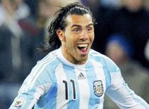 Inter Milan muốn mượn Carlos Tevez