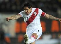 Juventus săn tiền vệ trái