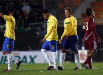 Pato và Neymar - Dứt điểm kém chính là nguyên nhân