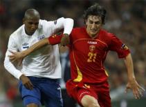 Chuyển động ở Man City: Mua Savic, đón Clichy, giữ Tevez