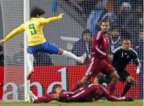 Copa America, bảng B: Brazil bất ngờ bị Venezuela cầm hòa, Paraguay Ecuador chia điểm