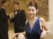 Mối tình đầu và chuyện chân ngắn, chân dài