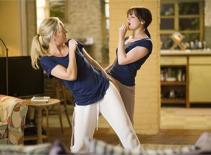 Kate Hudson bị bạn thân cướp chồng?