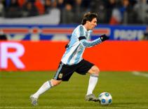 Nhìn lại lượt đấu đầu tiên vòng bảng Copa America 2011: Những nốt nhạc trầm