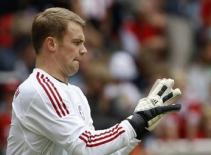 Neuer lại bị hắt hủi