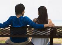 Những cơn 'sóng ngầm' trong tình yêu