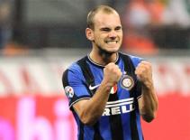 Chóng mặt vì Sneijder 