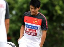 Văn Quyến: Từ ngôi sao thành 'cục nợ'