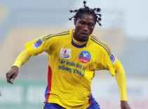 Atletico Madrid chiêu mộ tiền đạo từ V-League