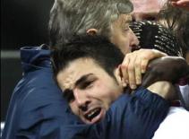 Fabregas rơi nước mắt khi nói lời chia tay