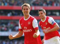 Sagna: Ramsey sẽ tỏa sáng để thay thế Fabregas