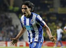 Falcao sắp về Atletico