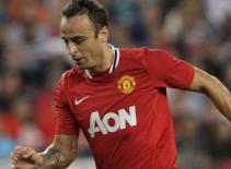 PSG đặt giá 18 triệu bảng cho Berbatov
