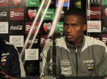 M.U "trói chân" thành công Valencia