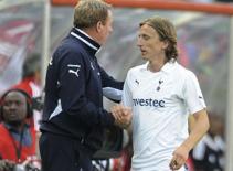 Tottenham mềm lòng trước đề nghị mới của Chelsea