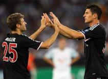 Bayern, Villarreal vào vòng bảng Champions League