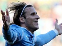 Inter: Sắp có Forlan và Zarate
