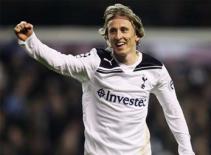 Tiếp vụ Modric: 30 không được thì 40