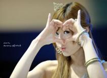 Áp lực “phải thắng” khi teen là con một 