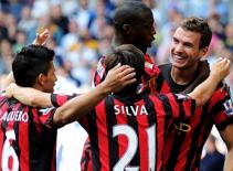 Đại náo White Hart Lane