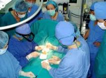 Đàn ông "xịn" vẫn có... tử cung, buồng trứng