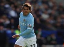 Tevez nghỉ trận đại chiến với Man Utd