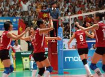 Bóng chuyền VN: Bài toán giải cứu các "chân dài"