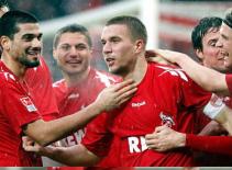 20:30 6/8, Cologne - Wolfsburg: Phá dớp ngày ra quân