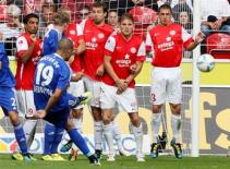 Dư âm vòng 1 Bundesliga: Nhạt nhòa tân binh