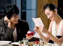 Những điều khiến bạn đẹp hơn trong mắt anh ấy