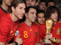 TBN dự kiến đội hình trận gặp Italia: Xavi và Ramos cáo bệnh