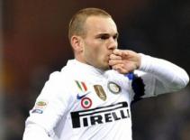 Sneijder: Có lúc tôi đã rất gần với United