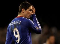 Torres bị Chelsea "điều tra"