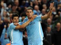 Video Man City - Napoli: Chết hụt