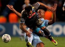 Chia điểm ở Etihad