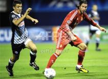 Kền kền thắng nhọc